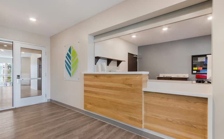 WoodSpring Suites Tamarac photo 2 of 19